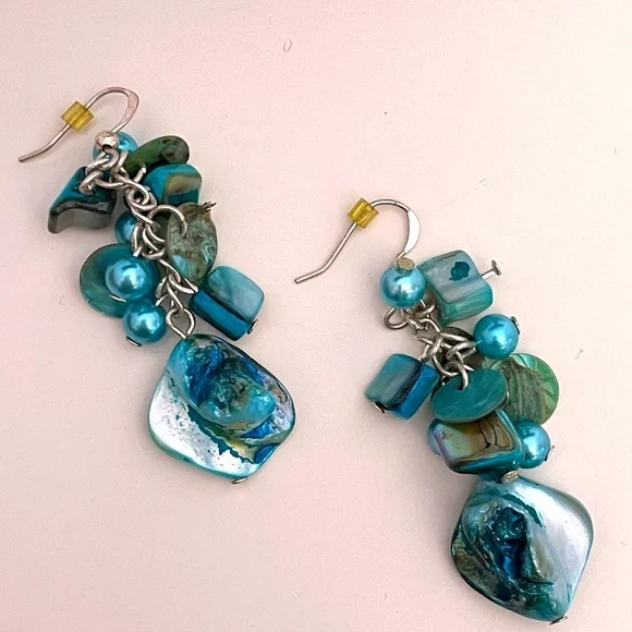 Vintage Real Shell Turquoise Summer Beach Tropical Vacation Festival Earrings - Picture 1 of 7